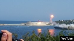 Неудавшийся пуск ПКР в Севастополе в День ВМФ России