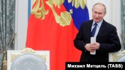 Владимир Путин на заседании Совета при президенте РФ по русскому языку в Кремле, 5 ноября 2019 года