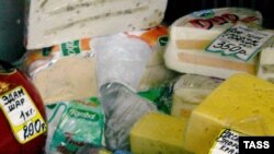 Власти Томска просят предпринимателей не поднимать цены на продукты к новогоднему столу