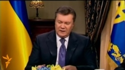 Yanukovych həm Avropa, həm də Rusiya ilə əlaqələri yaxşı saxlamağa çalışdığını deyir