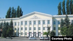 Daghestan -- Daghestan's State University, undated